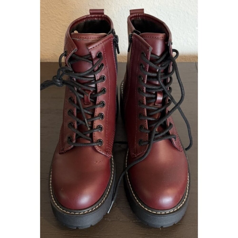 Madden girl Carra Platform Combat Boots Women’s Size 6 Burgundy Lace-up Side Zip - Picture 6 of 11